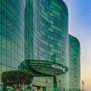 Millennium Al Rawdah 5* Abú Dhabí