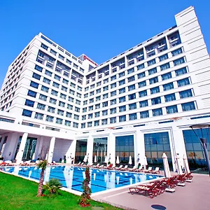 فندق ذا جرين بارك بندك هوتل آند كونفنتيون سينتر *****