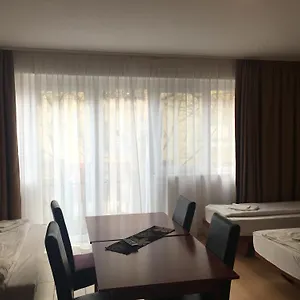 Mosoly Szallashely 2* Segedín
